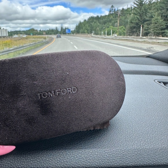 Tom ford sunglasses - Picture 6 of 6